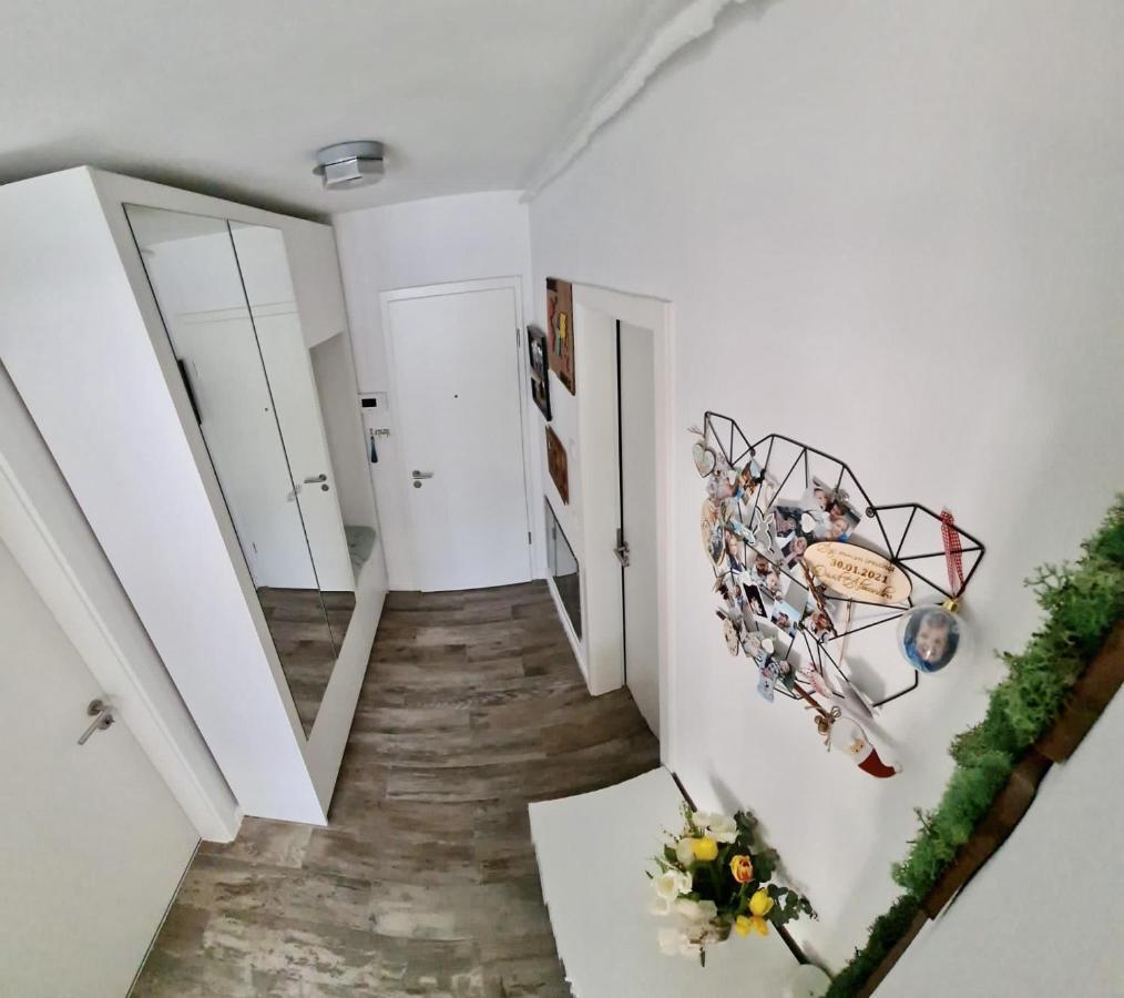 Ferienwohnung Apartament Coresimall Brașov Exterior foto