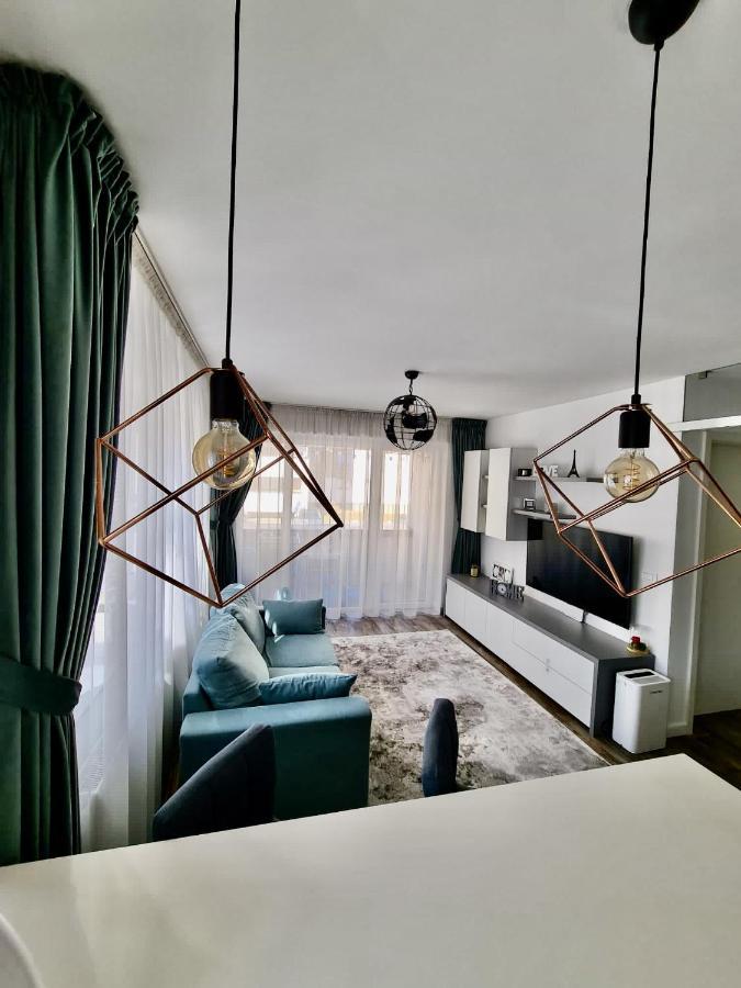 Ferienwohnung Apartament Coresimall Brașov Exterior foto